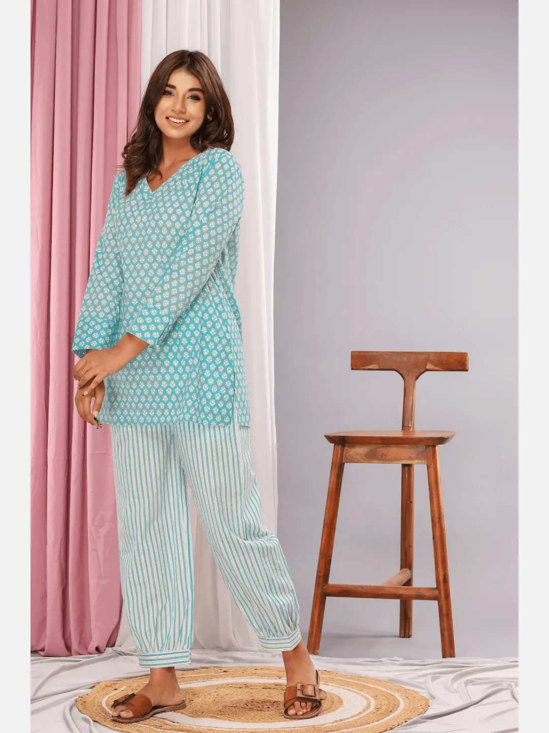 Aqua  Gold printed Pure Cotton V neck Loungewear